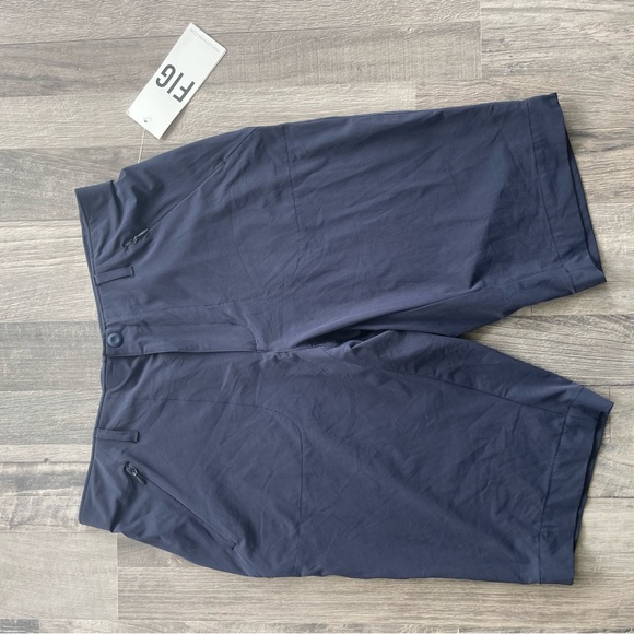 FIG - Short JOS NWT - Picture 2 of 8